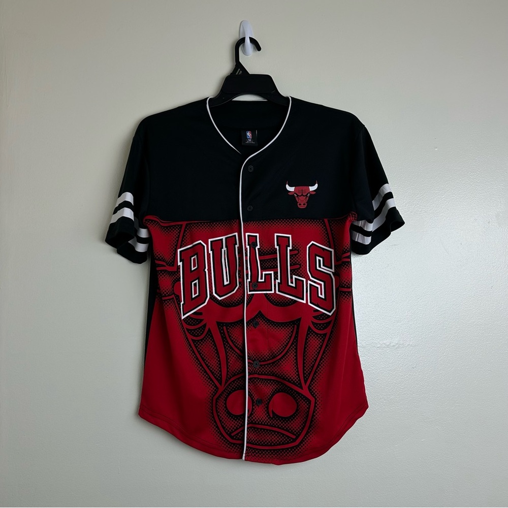 Chicago Bulls Baseball Style Jersey #66 Size Small